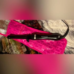 Beachwaver B1 Black Glitter curling iron w/ Carry Case